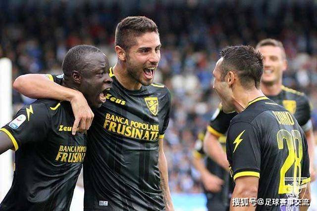  罗马锋线哑火客场不敌维罗纳跌出欧冠区  