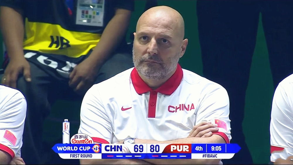  摩纳哥主场不敌弱旅，主教练主动揽责道歉  