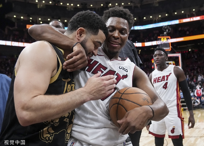  范弗里特三分神准，猛龙主场击退热火三巨头